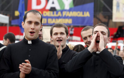Movimiento de curas “rebeldes” no seguirán órdenes del Vaticano y bendecirán uniones homosexuales.
