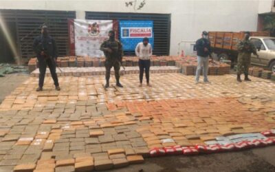 Cárcel para presunta responsable de custodiar más de 2 toneladas de marihuana camufladas en cubetas de huevos en el Cauca.